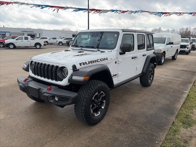 Used 2025 Jeep Wrangler Unlimited Rubicon AWD/4WD image 2