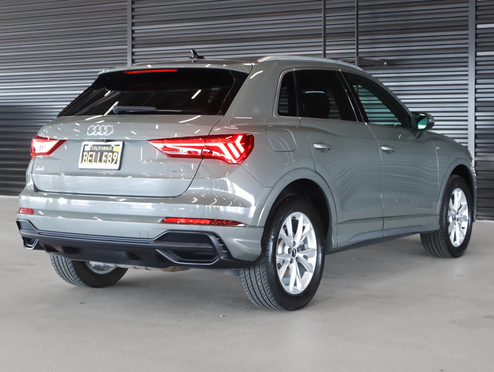 Used 2022 Audi Q3 2.0T Premium w/ Convenience Package AWD/4WD image 13