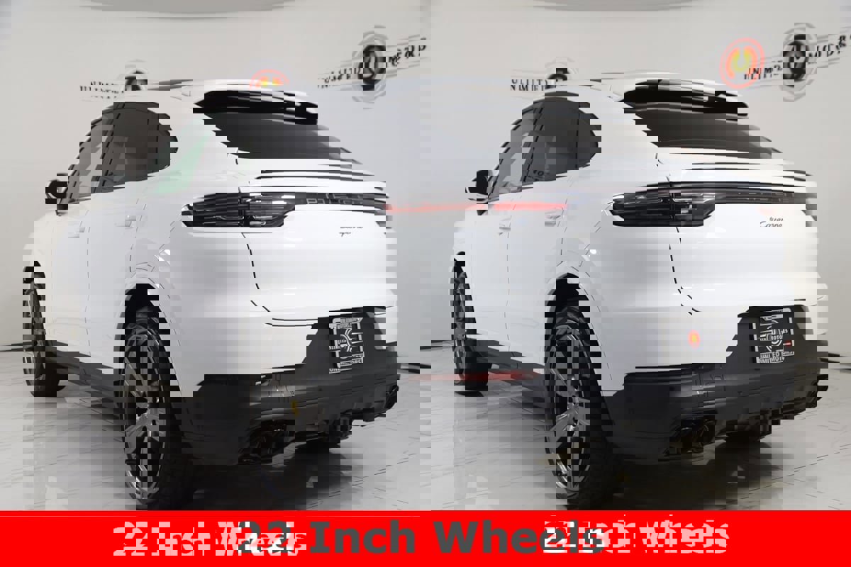 Used 2023 Porsche Cayenne image 4