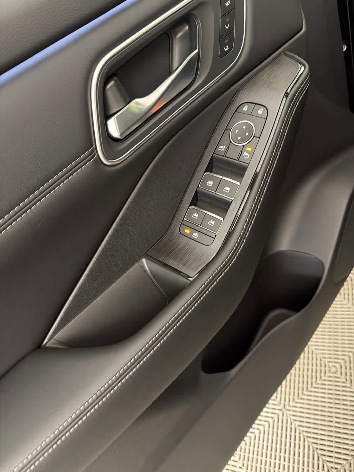 New 2026 Nissan Rogue Platinum w/ Platinum Premium Package image 23