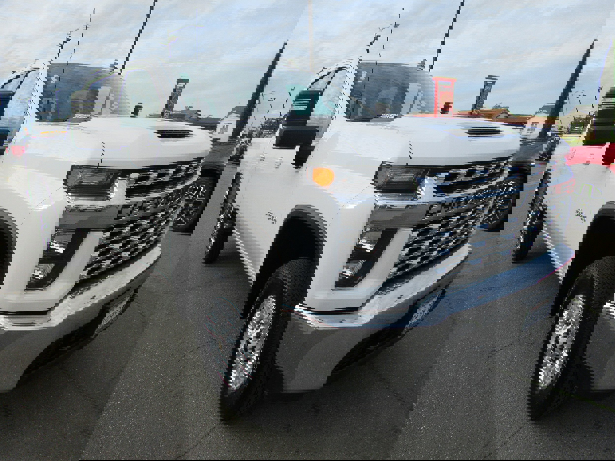 Used 2023 Chevrolet Silverado 2500 LT image 4