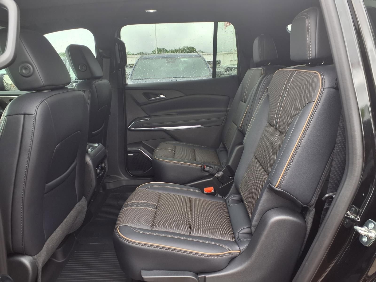 New 2026 Chevrolet Traverse High Country w/ LPO, Floor Liner Package FWD image 14