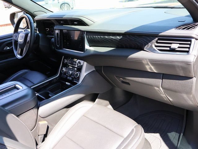 Used 2023 GMC Yukon Denali AWD/4WD image 10