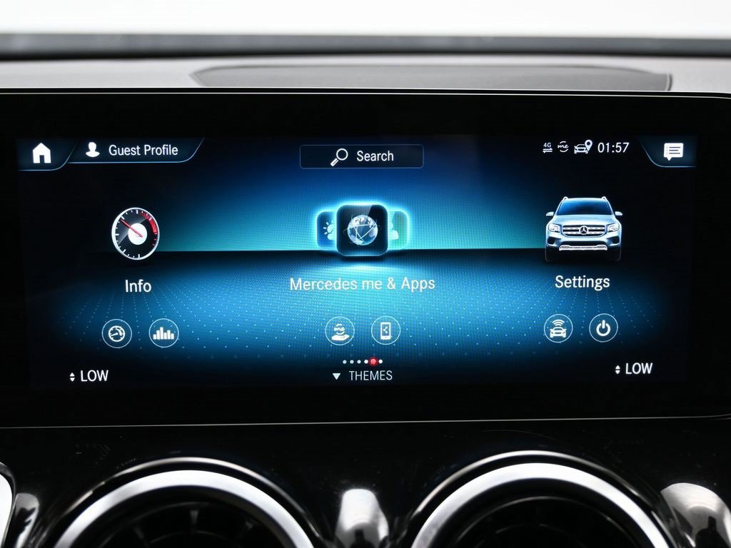 Used 2022 Mercedes-Benz GLB 250 w/ Premium Package Lite image 25