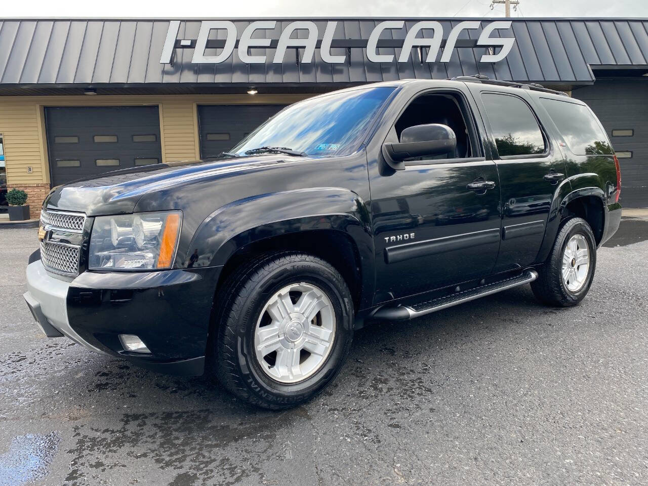 Used 2011 Chevrolet Tahoe LT w/ Suspension Package, Off-Road image 1