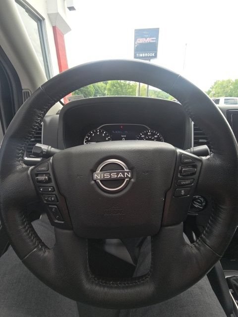 Used 2023 Nissan Frontier SV w/ Technology Package AWD/4WD image 13