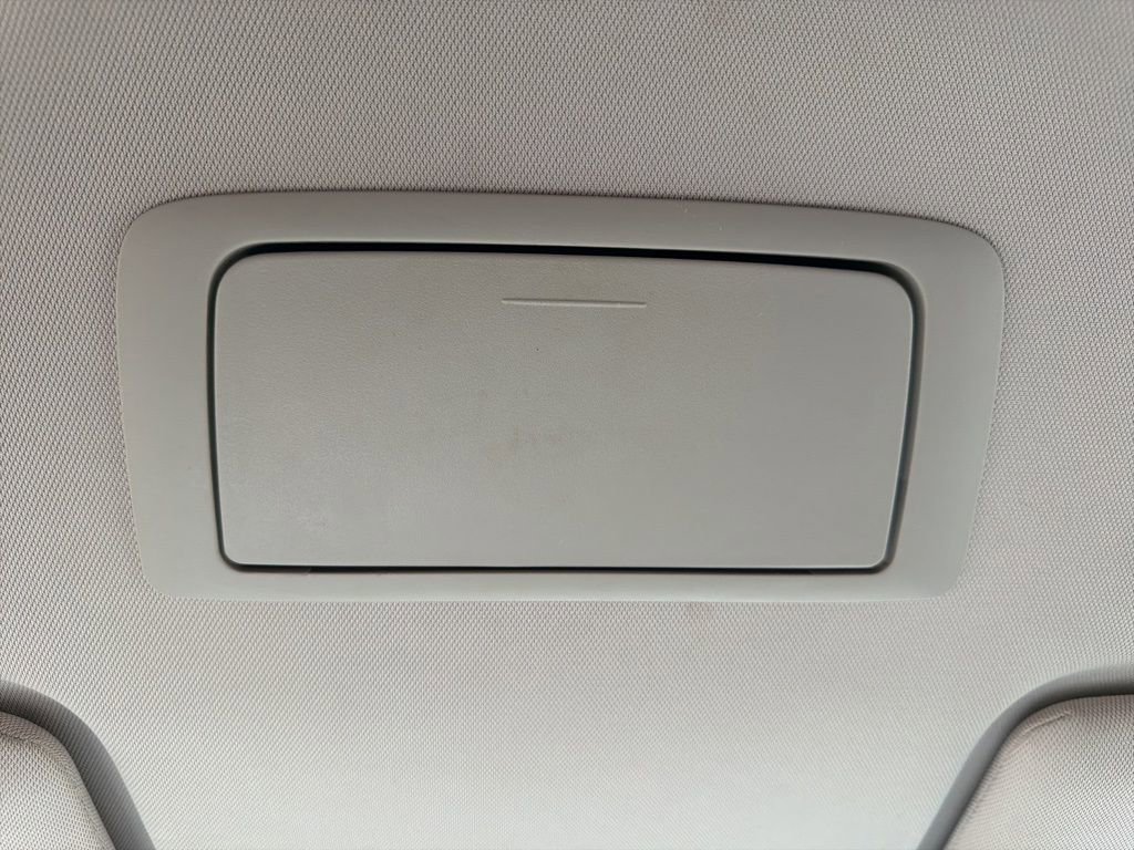 Used 2017 Mitsubishi Outlander ES AWD/4WD image 30