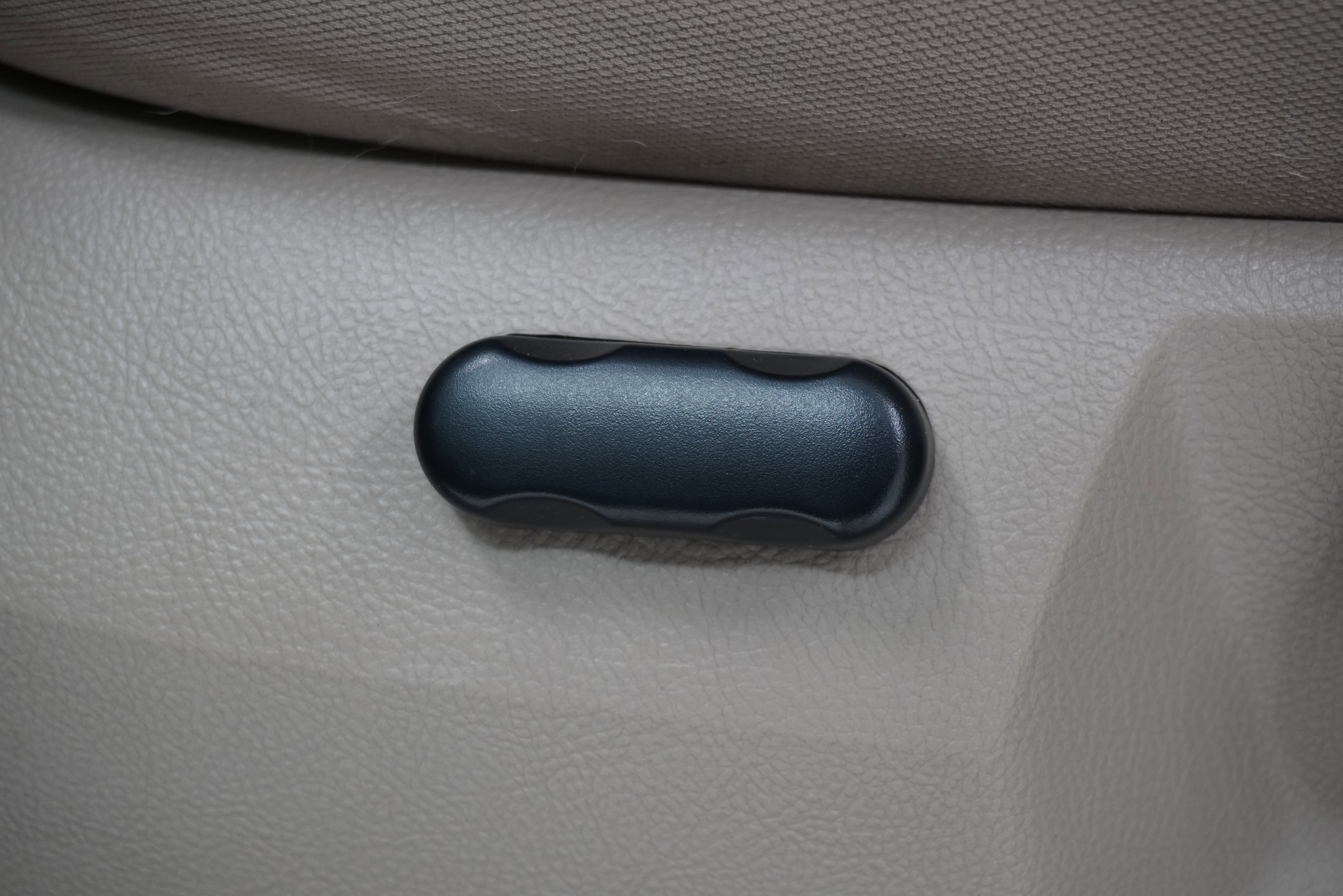 Used 2006 Ford Expedition XLT RWD image 16