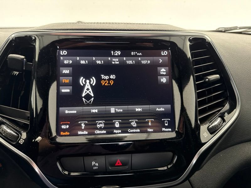 Used 2019 Jeep Cherokee High Altitude AWD/4WD image 29