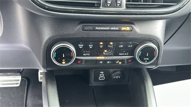 Used 2024 Ford Escape ST-Line image 18