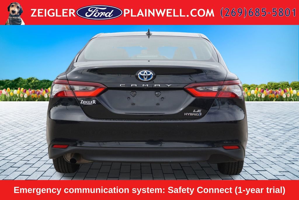 Used 2024 Toyota Camry LE FWD image 4