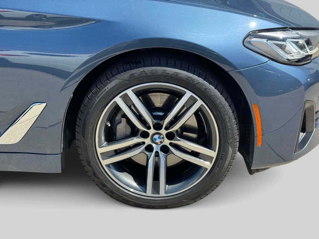 Certified 2023 BMW 530i xDrive w/ Convenience Package AWD/4WD image 9