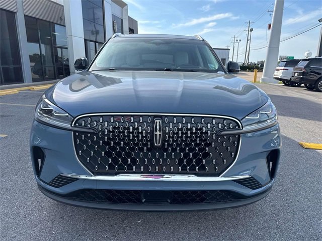 New 2025 Lincoln Aviator Reserve w/ Luxury Package image 2