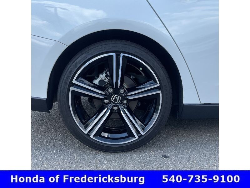 Certified 2025 Honda Accord Sport image 11