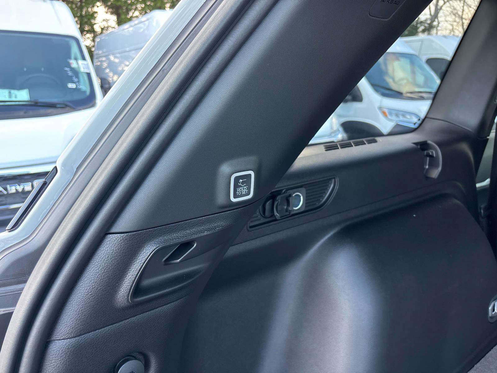 New 2025 Jeep Grand Cherokee Limited w/ Black Appearance Package image 5