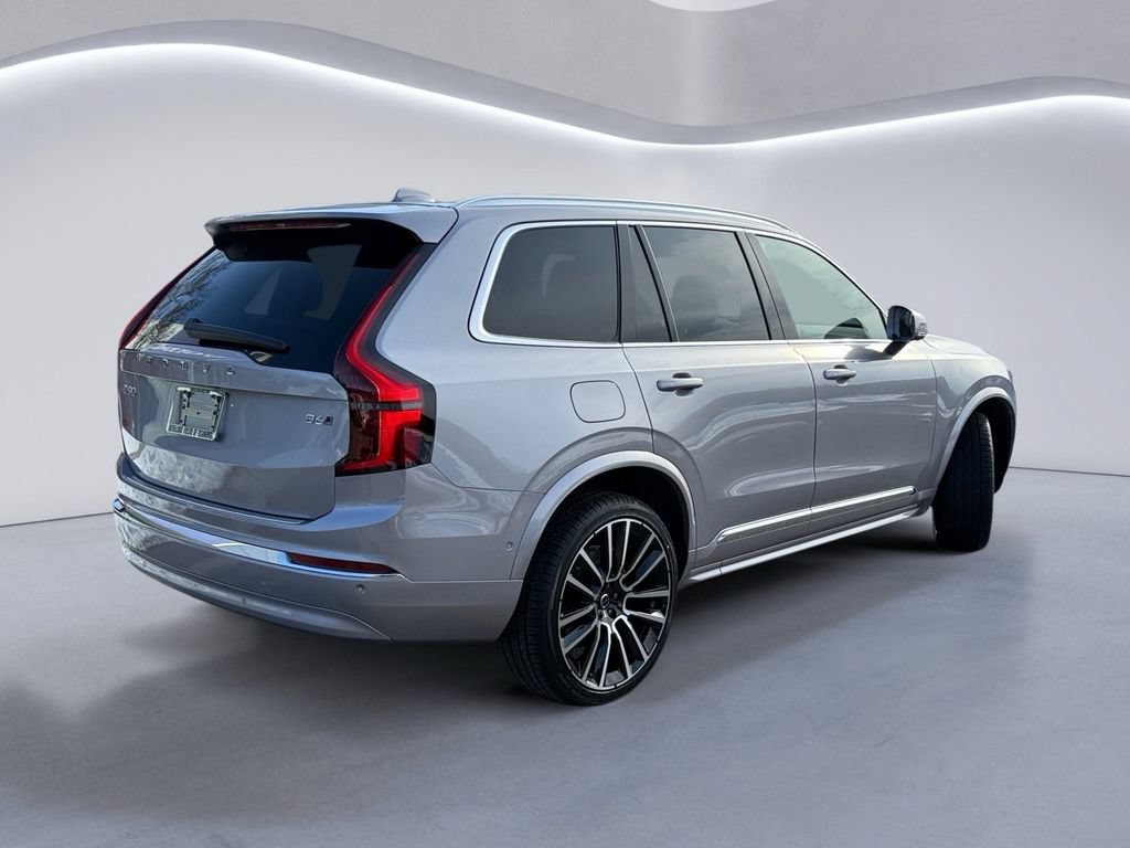 Used 2026 Volvo XC90 B6 Plus w/ Protection Package Premier AWD/4WD image 4