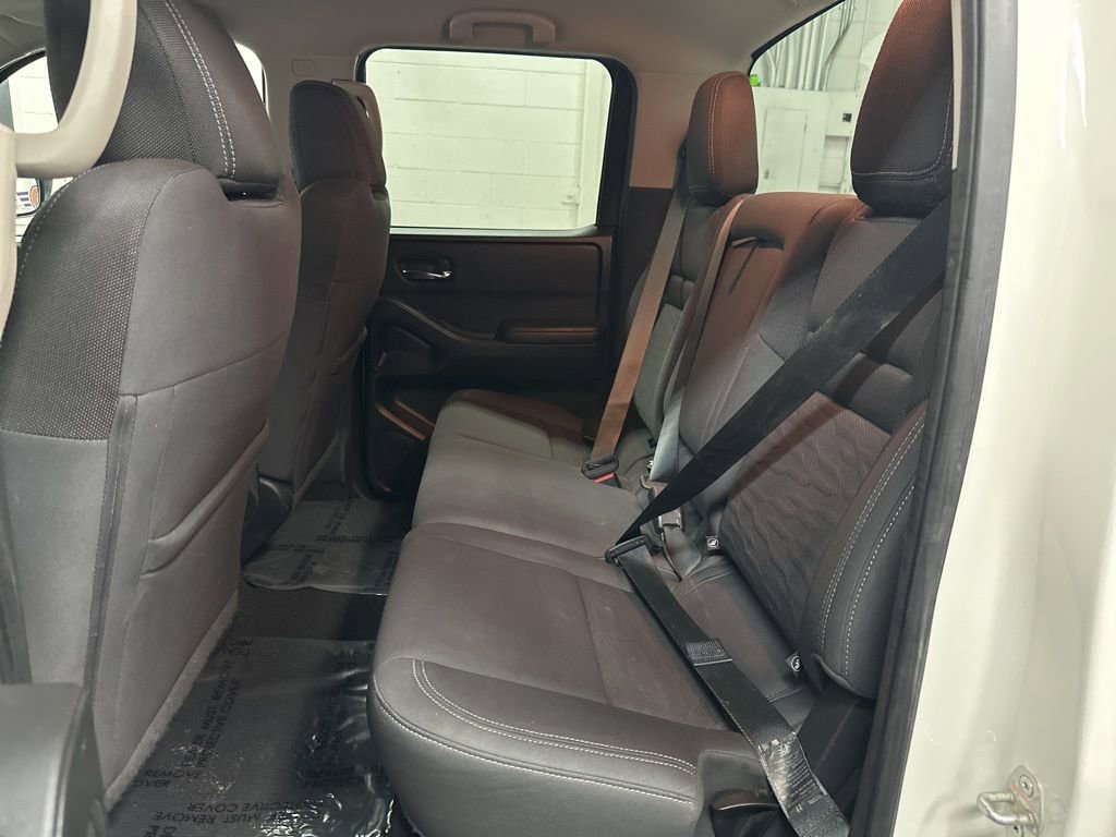 Used 2022 Nissan Frontier SV w/ Technology Package image 22