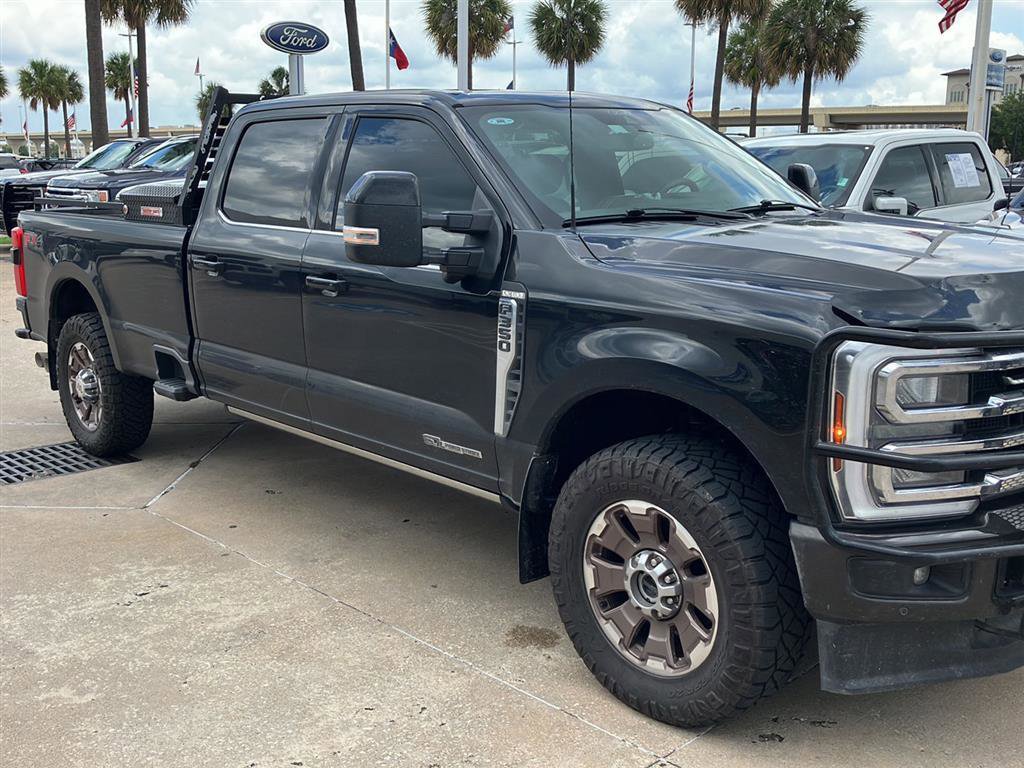 Used 2024 Ford F350 King Ranch w/ FX4 Off-Road Package AWD/4WD image 3