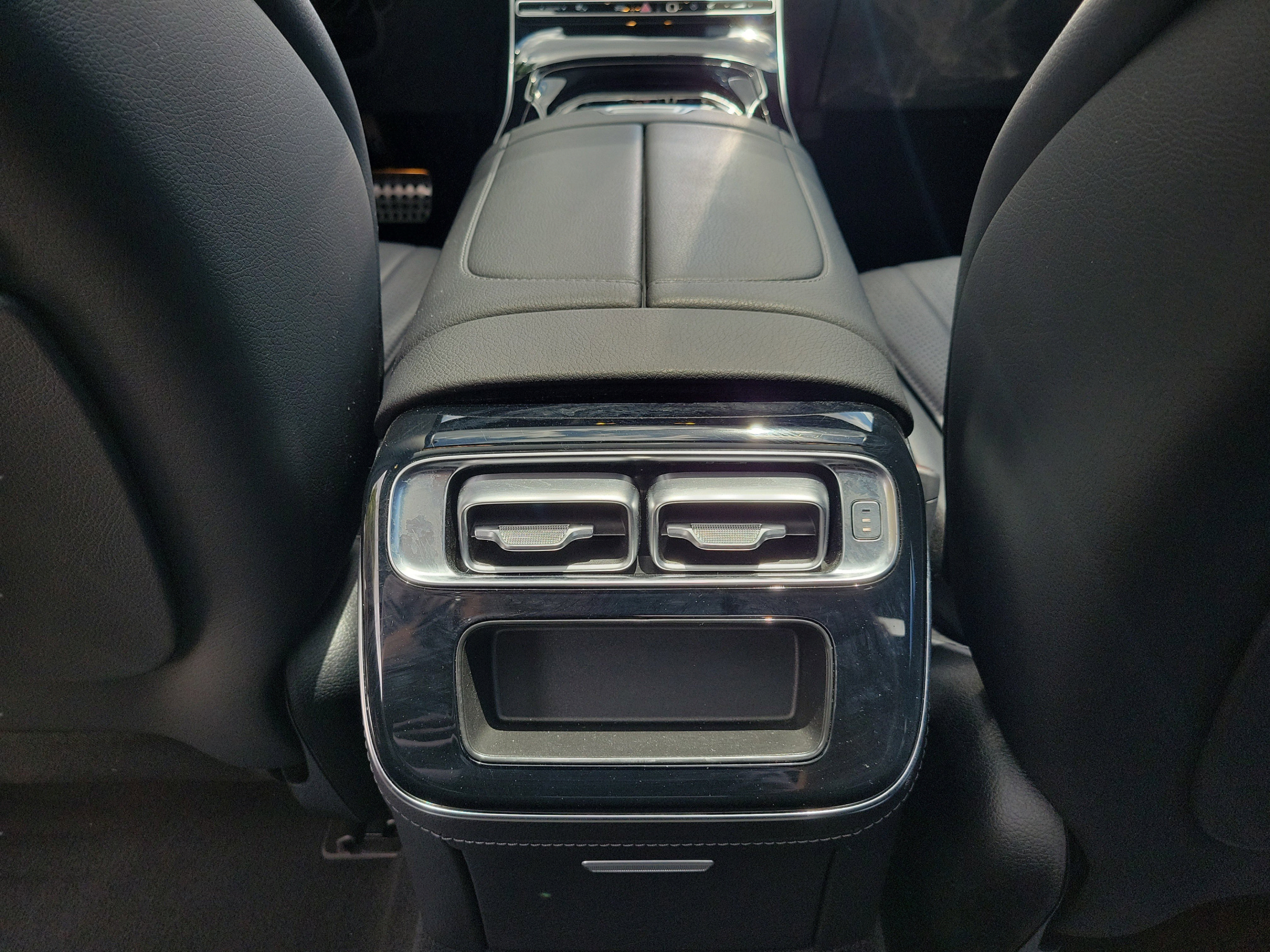 Certified 2023 Mercedes-Benz S 500 4MATIC image 11