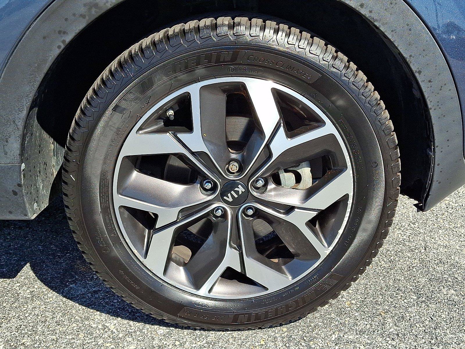 Used 2020 Kia Sportage EX w/ Option Group 15 AWD/4WD image 9