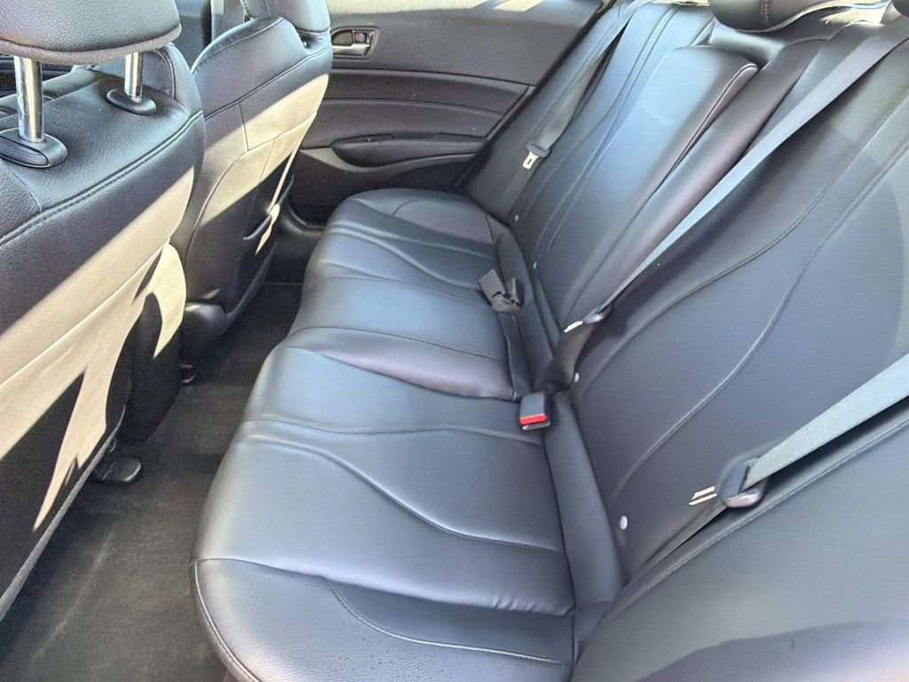 Used 2022 Acura ILX image 16