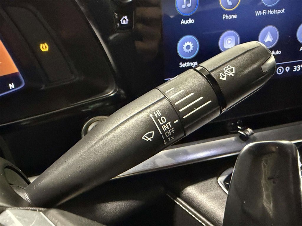 Used 2021 Chevrolet Corvette Stingray Coupe w/ 1LT image 23