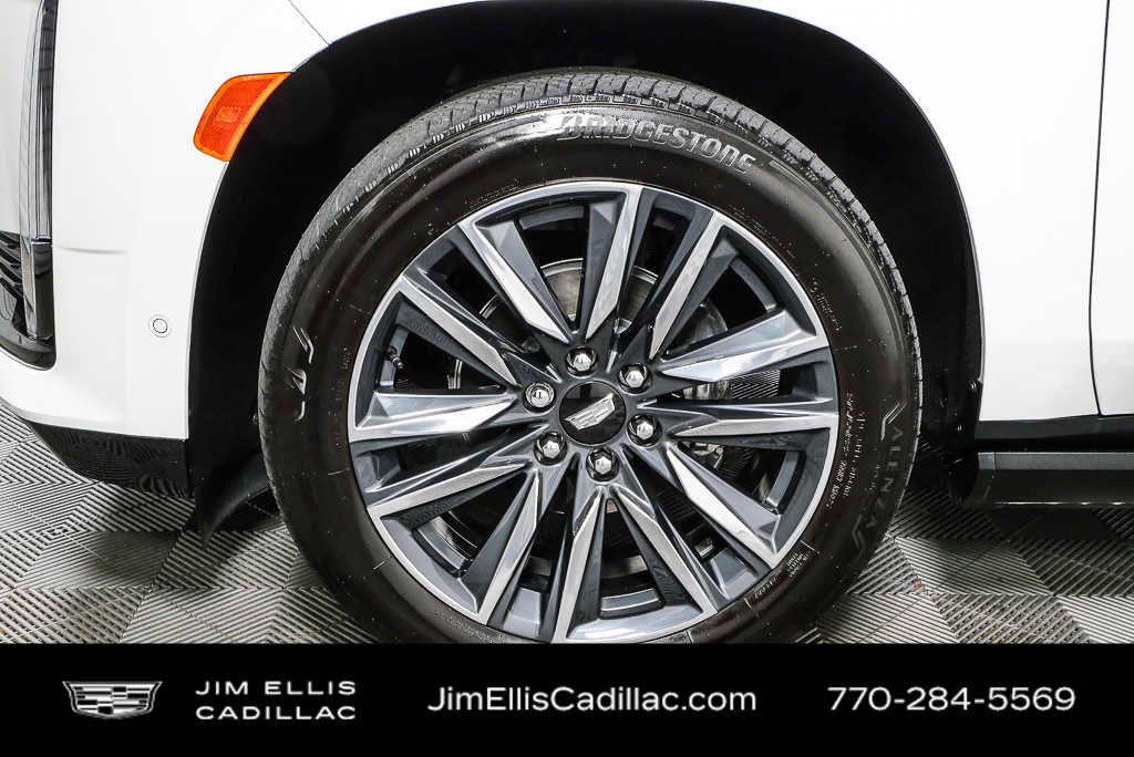 Used 2024 Cadillac Escalade ESV Sport Platinum w/ Heavy-Duty Trailer Package image 42