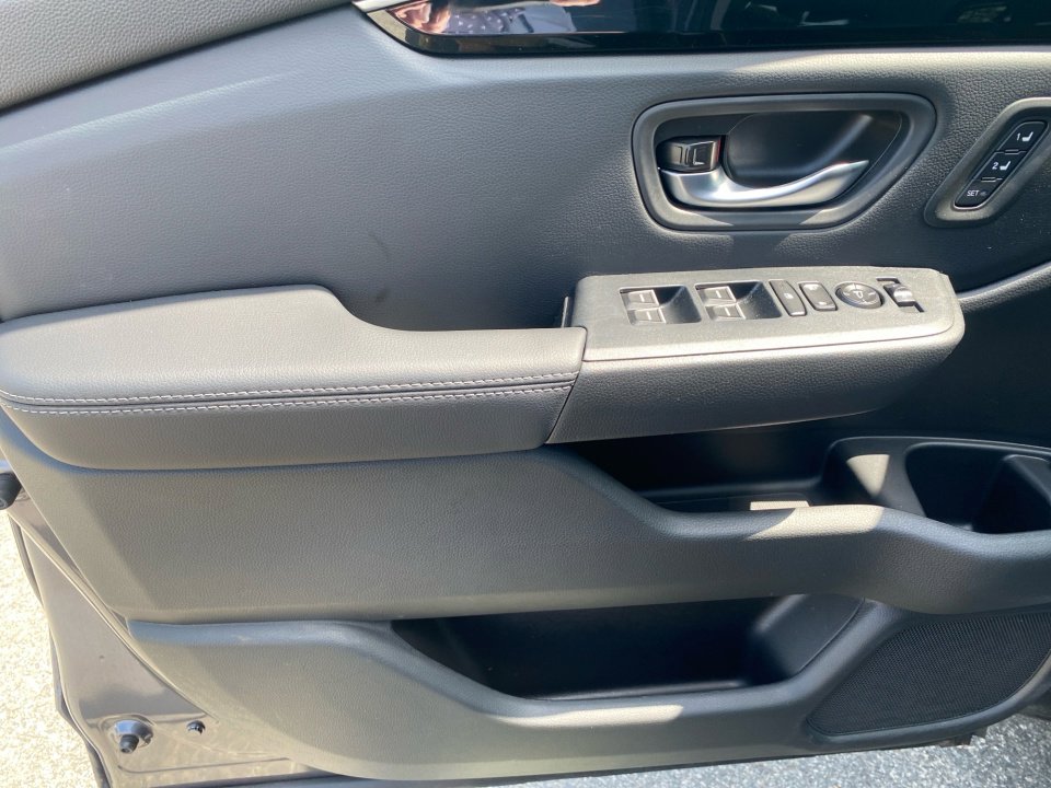 Certified 2025 Honda Pilot EX-L image 36