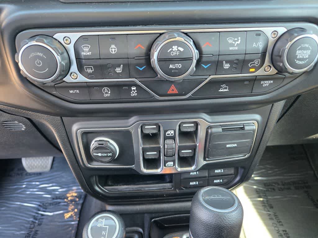Used 2020 Jeep Gladiator Sport w/ Quick Order Package 24S AWD/4WD image 16