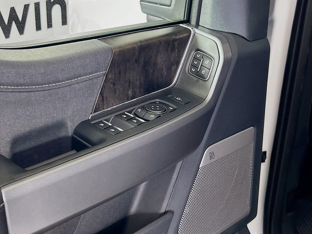 New 2025 Ford F350 Lariat w/ Lariat Ultimate Package image 12