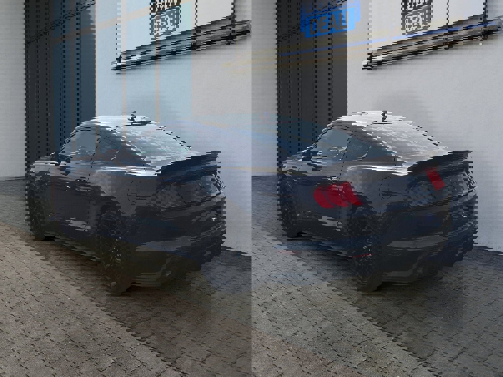 Used 2022 Ford Mustang GT Premium w/ Equipment Group 401A image 5