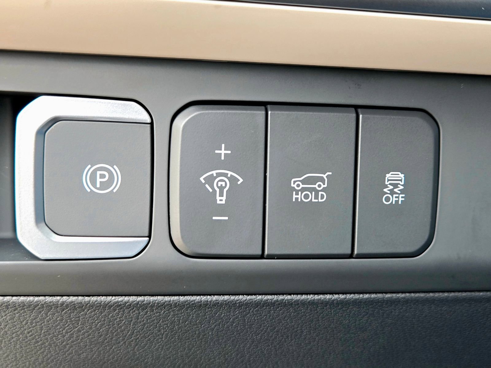 New 2026 Hyundai Santa Fe SEL FWD image 15