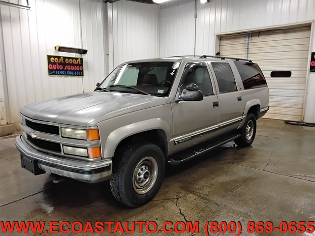 Used 1999 Chevrolet Suburban 2500 w/ Preferred Equipment Group 3