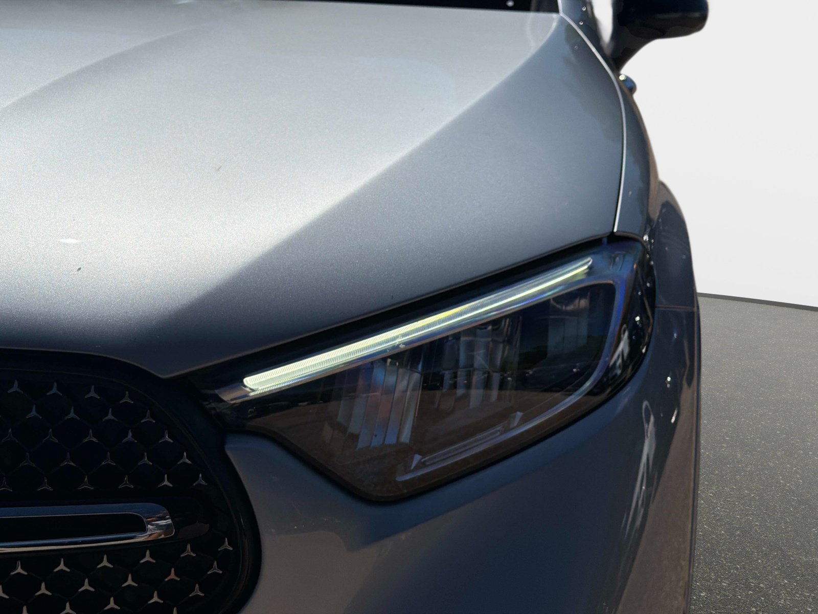 New 2026 Mercedes-Benz GLC 300 4MATIC image 9