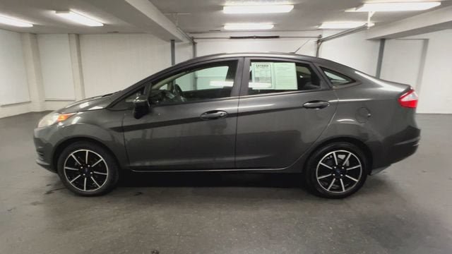 Used 2019 Ford Fiesta SE FWD image 5