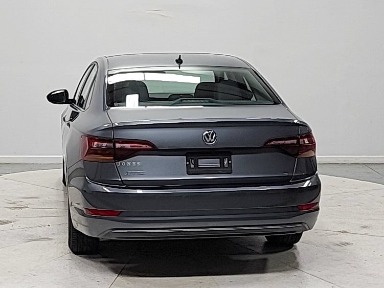 Used 2019 Volkswagen Jetta SE FWD image 6