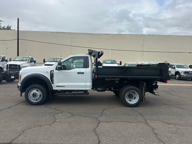 New 2025 Ford F550 4x4 Regular Cab Super Duty image 4