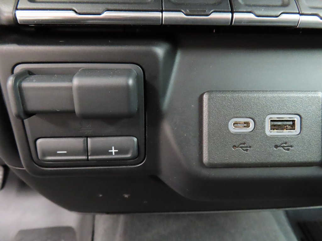 Used 2022 GMC Sierra 2500 SLE w/ SLE Value Package; image 61