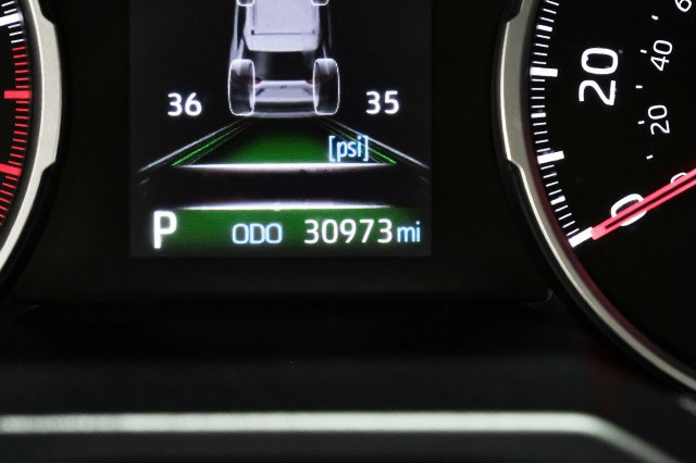 Used 2022 Toyota RAV4 XLE AWD/4WD image 19