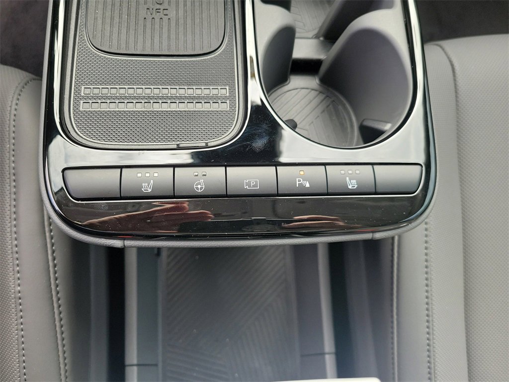 New 2025 Hyundai Ioniq 5 SEL image 35