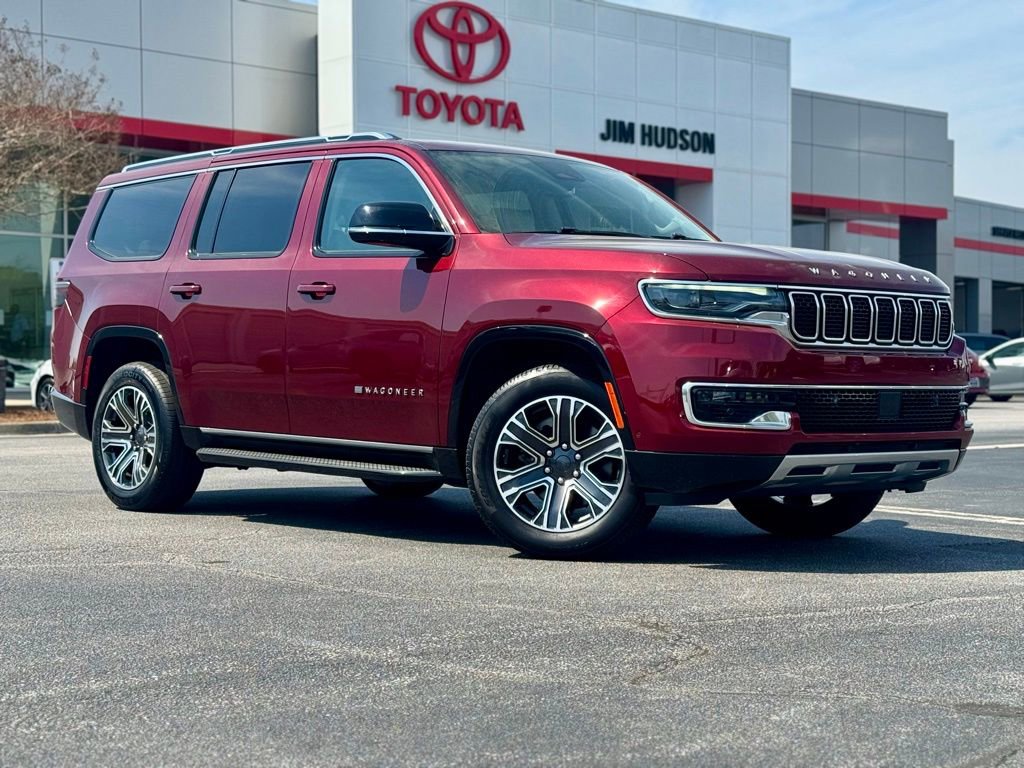 Used 2024 Jeep Wagoneer Series II w/ Flexible Seating Group image 2
