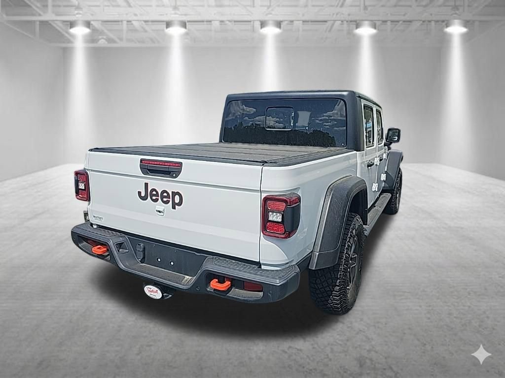 Used 2024 Jeep Gladiator Mojave w/ Safety Group AWD/4WD image 3