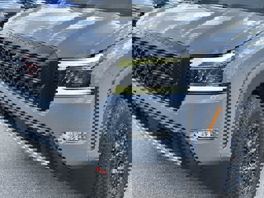 Used 2023 Nissan Frontier Pro-X w/ Pro-X Premium Package image 10