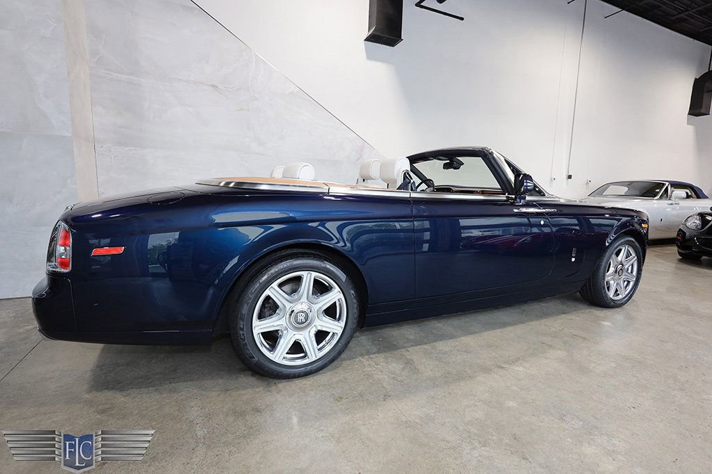 Used 2013 Rolls-Royce Phantom Drophead Coupe image 5
