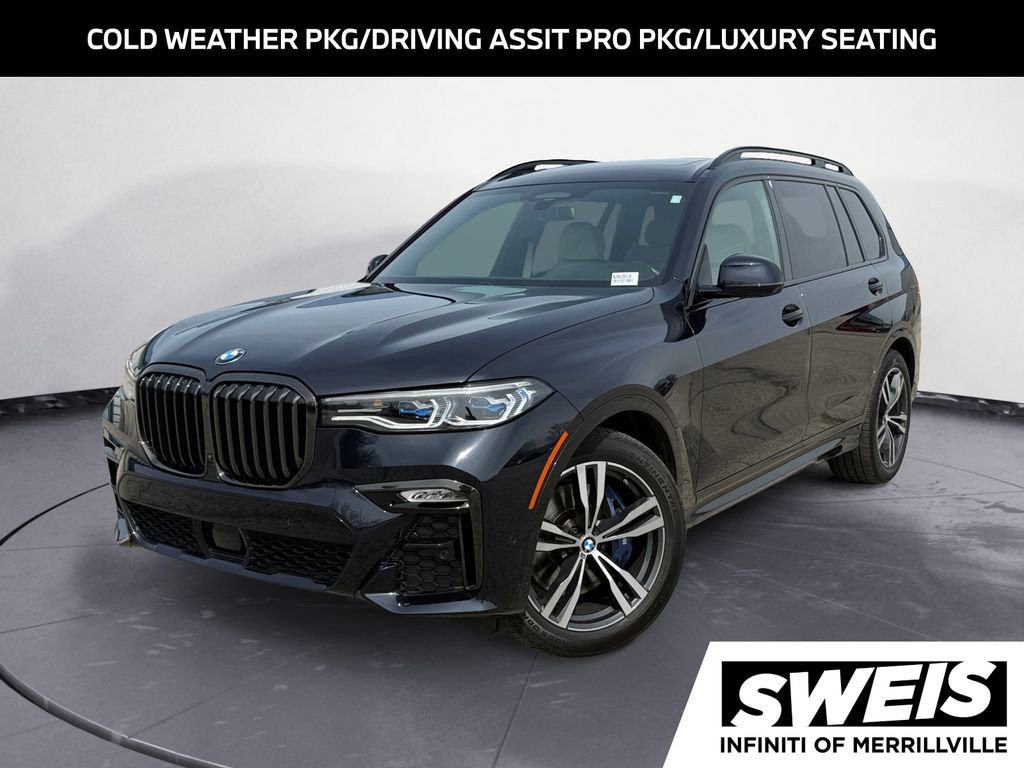Used 2021 BMW X7 M50i image 1