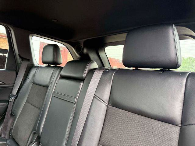 Certified 2019 Jeep Grand Cherokee Altitude AWD/4WD image 11