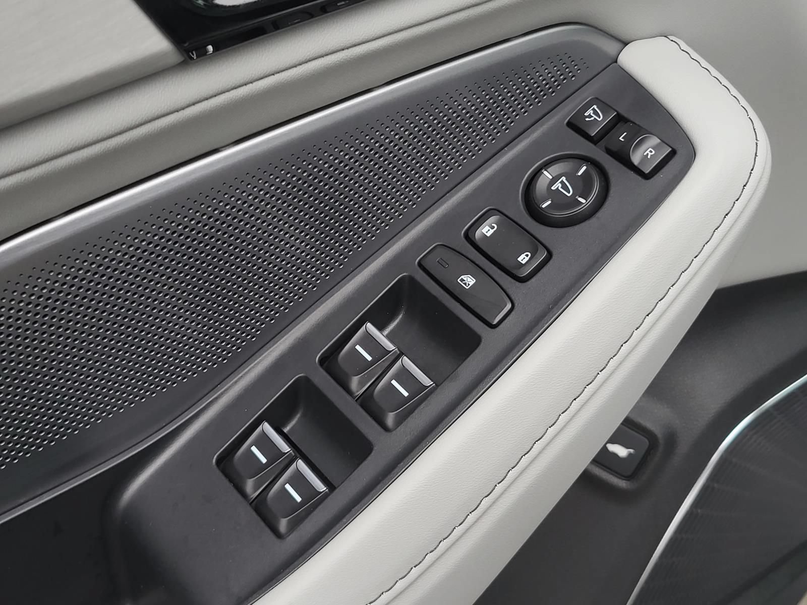 New 2026 Acura MDX FWD w/ Technology Package image 16