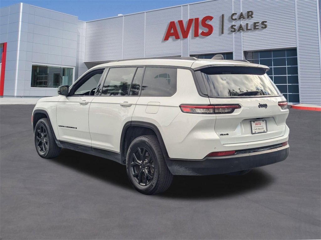 Used 2024 Jeep Grand Cherokee L Laredo image 9