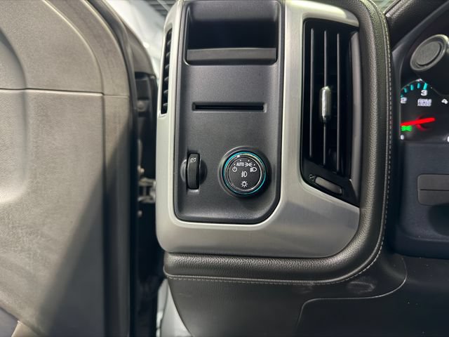 Used 2017 GMC Sierra 1500 SLE w/ SLE Value Package RWD image 25