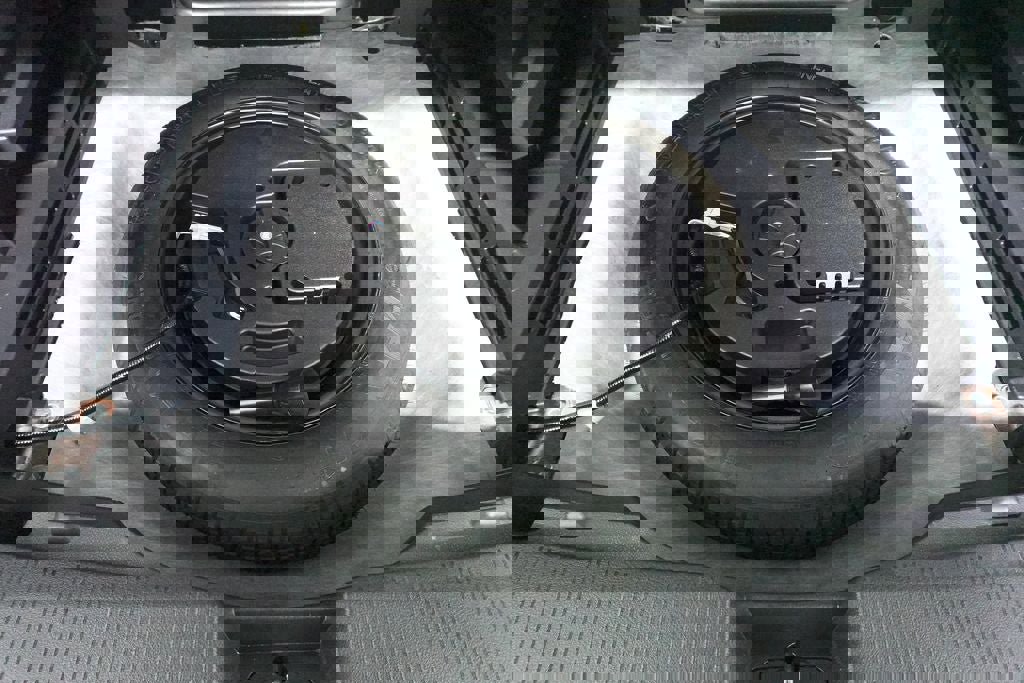 Used 2023 Nissan Rogue SV image 27